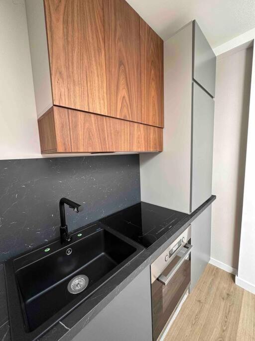 U-Sleep : Appartement 2 Chambres Liège Eksteriør billede